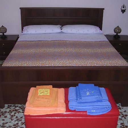 Bed and Breakfast Il Mirto E La Rosa Agrigento Exterior foto