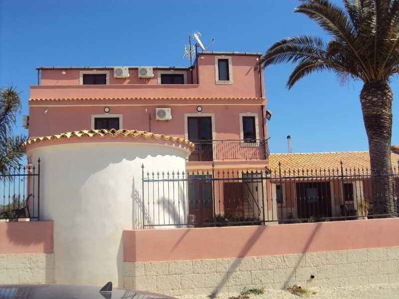 Bed and Breakfast Il Mirto E La Rosa Agrigento Exterior foto